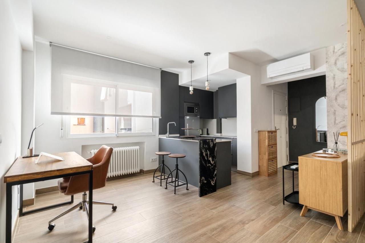 Magico Apartamento En El Centro Madrid Exteriér fotografie